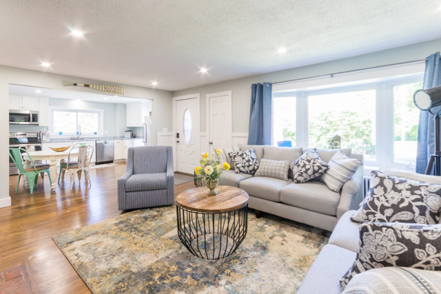 Rosenblatt Living Room 2.jpg